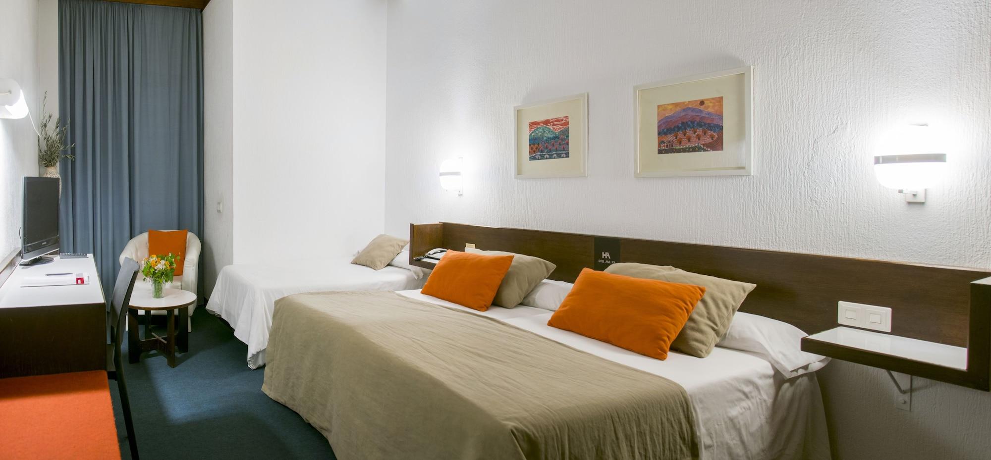 Hotel America Igualada Extérieur photo