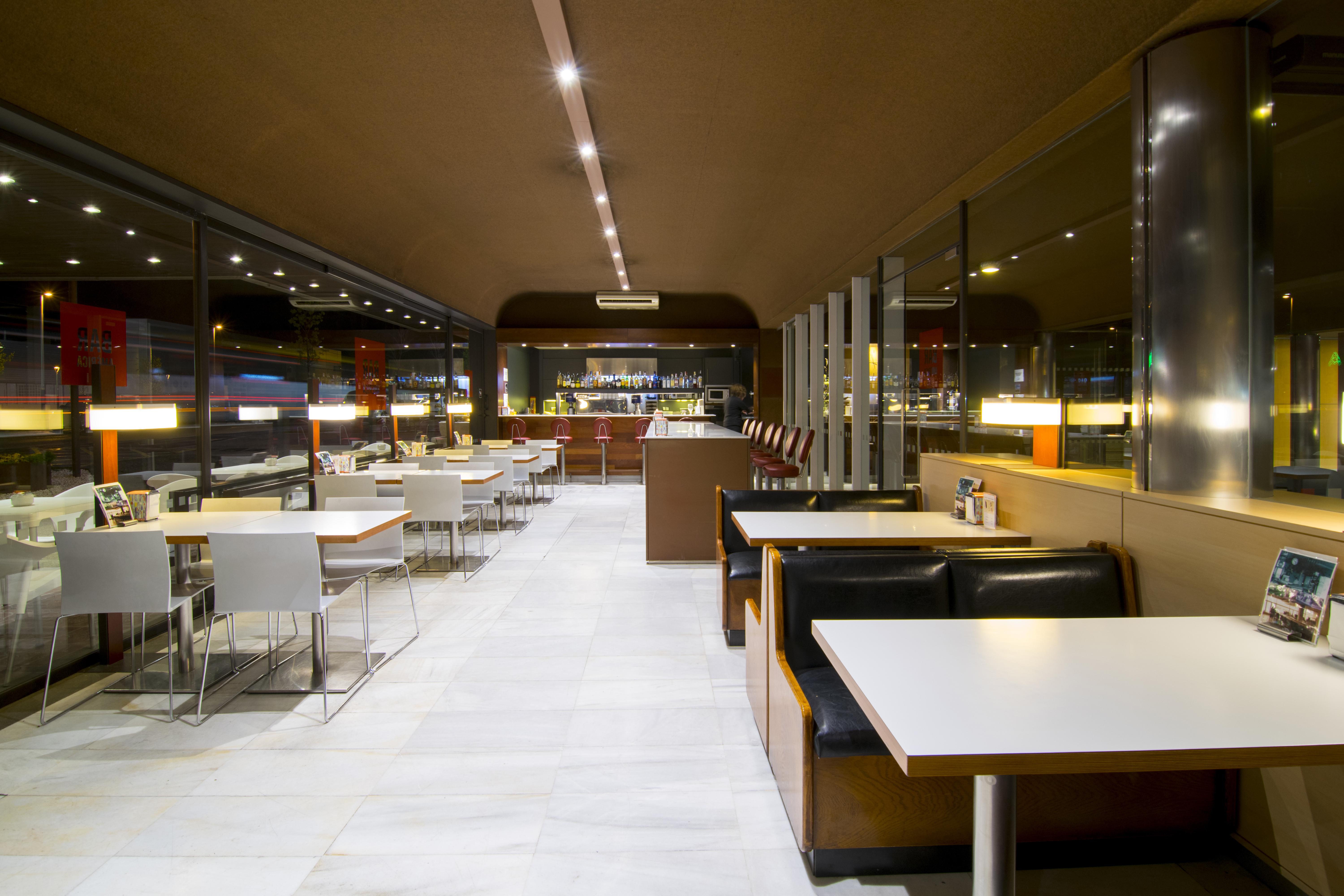 Hotel America Igualada Extérieur photo