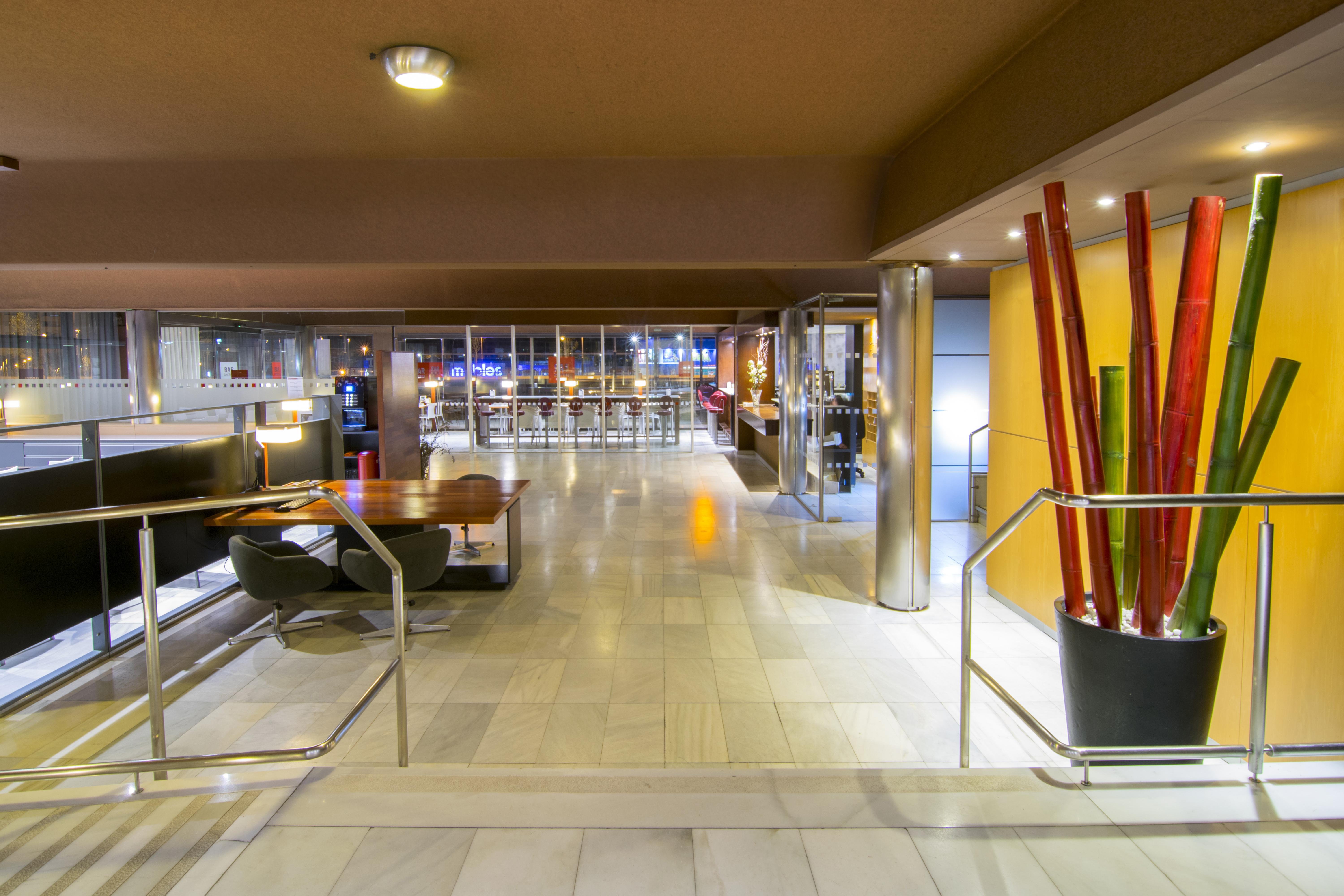 Hotel America Igualada Extérieur photo