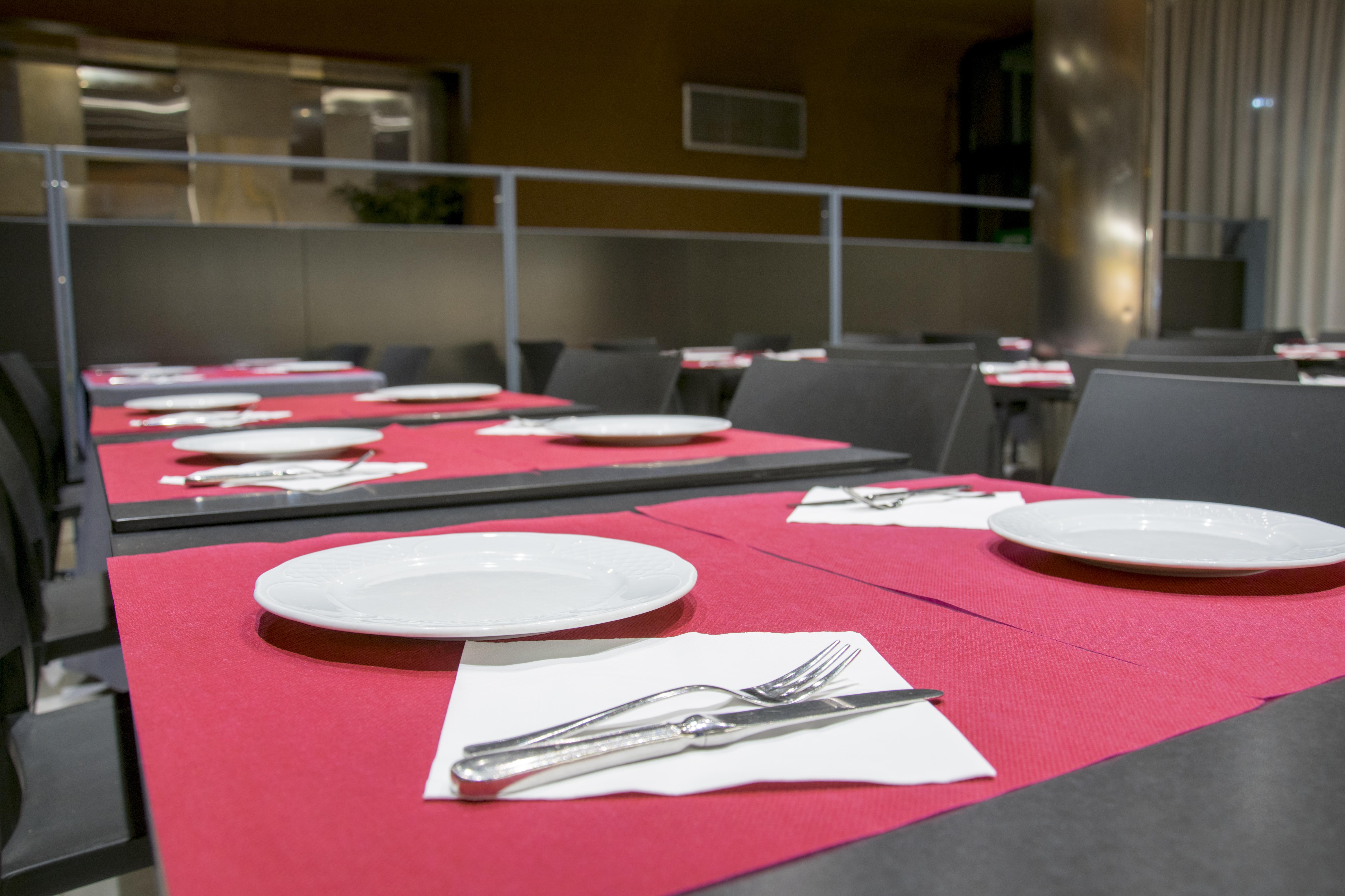 Hotel America Igualada Extérieur photo