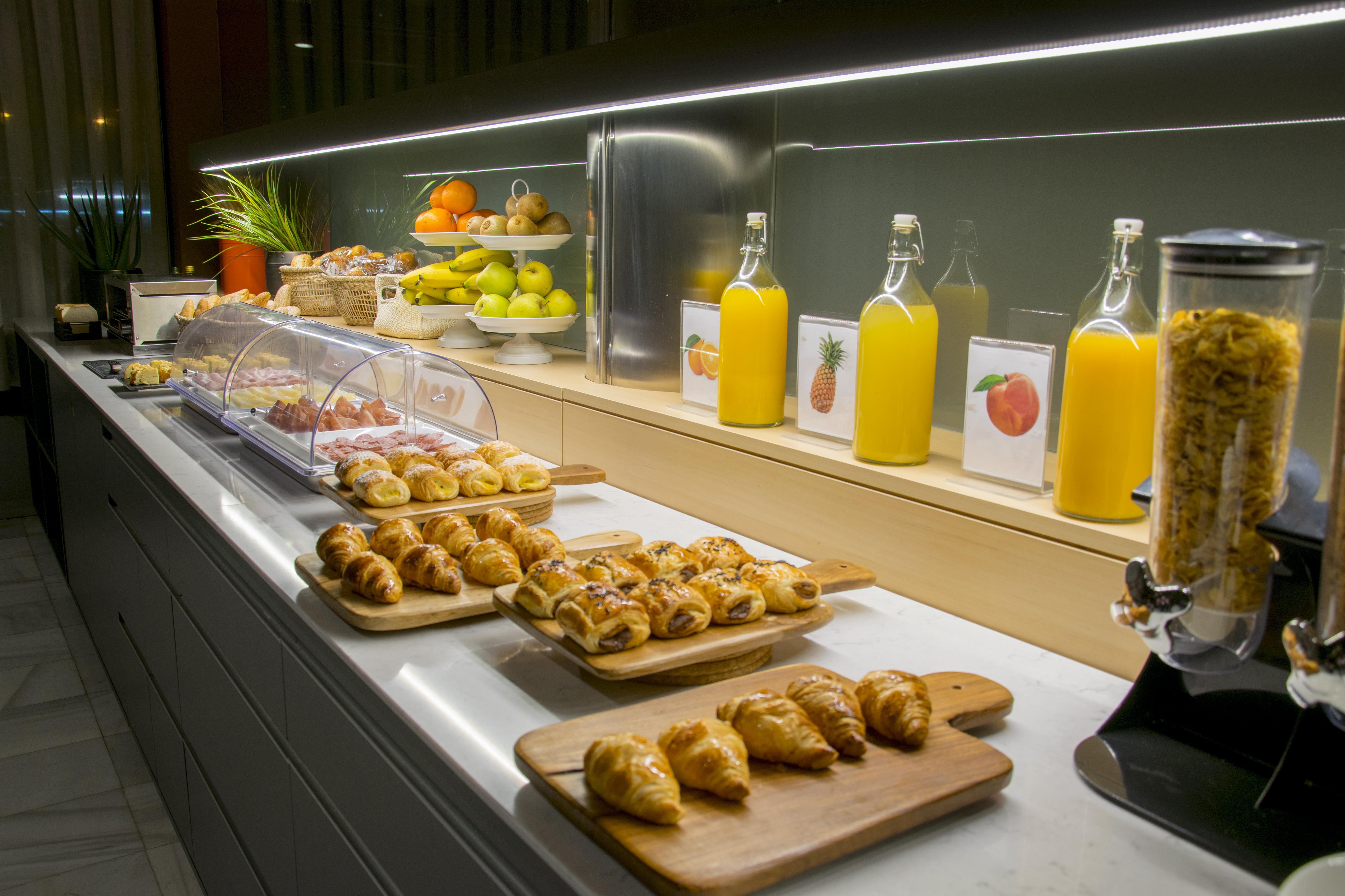 Hotel America Igualada Extérieur photo