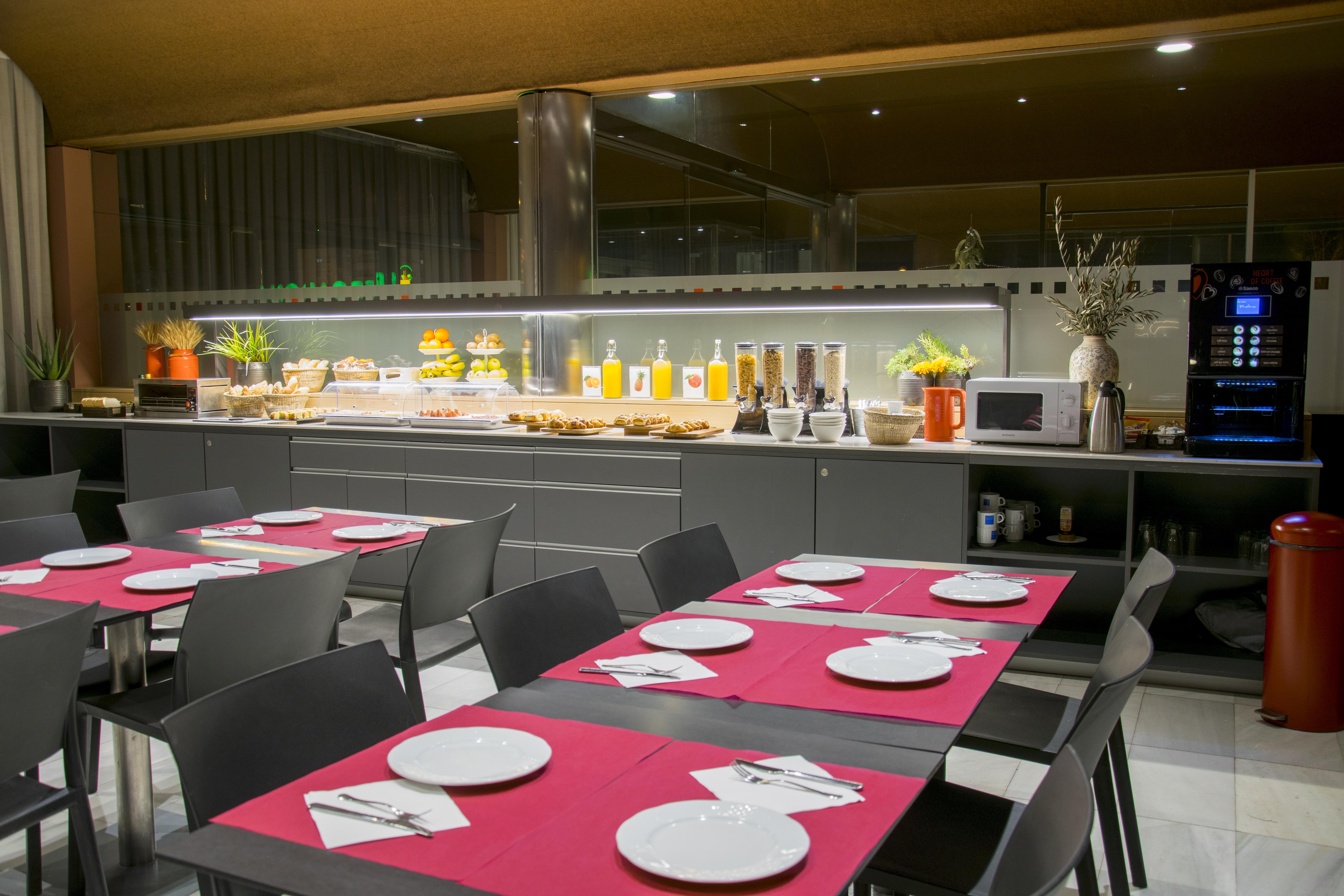 Hotel America Igualada Extérieur photo