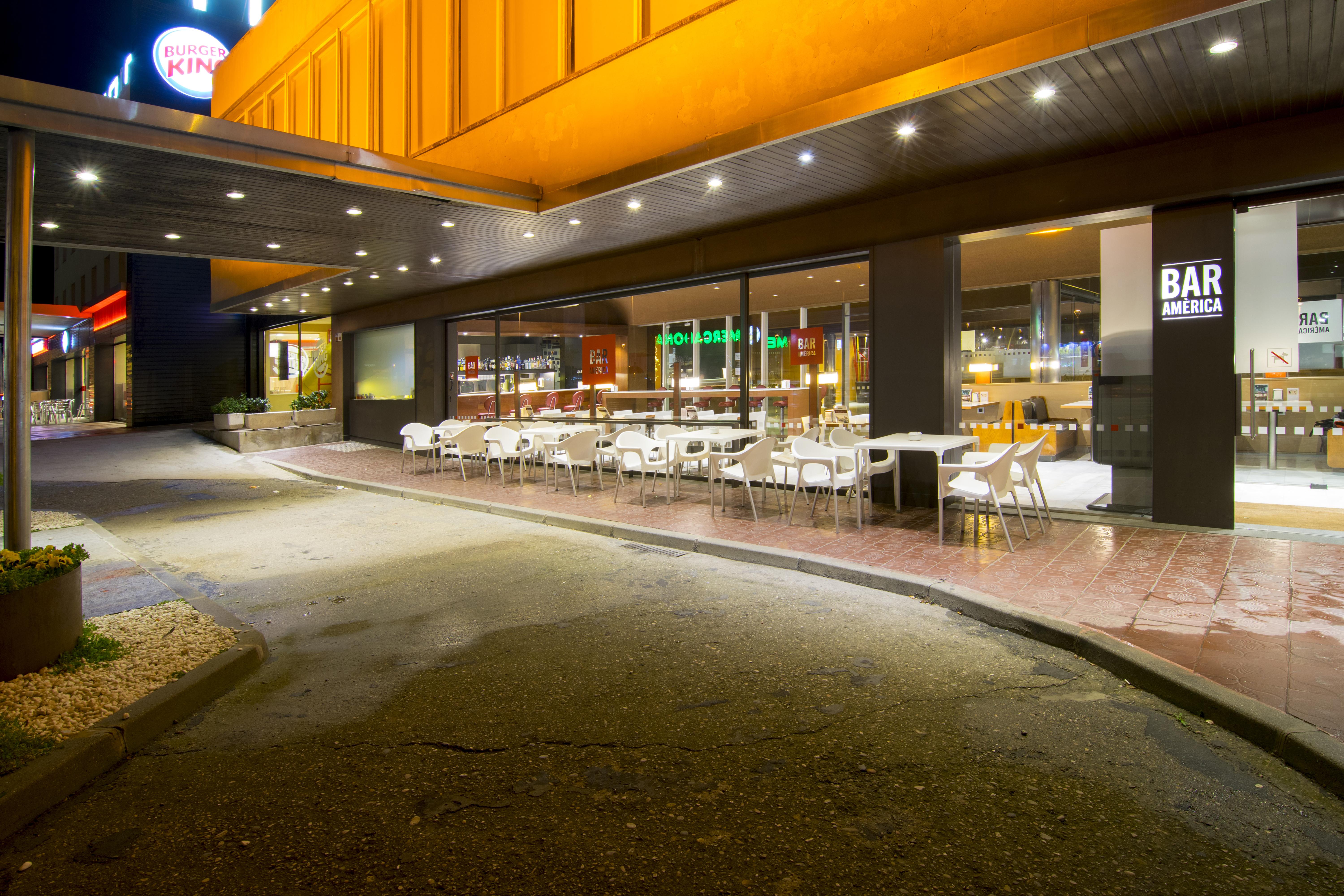 Hotel America Igualada Extérieur photo