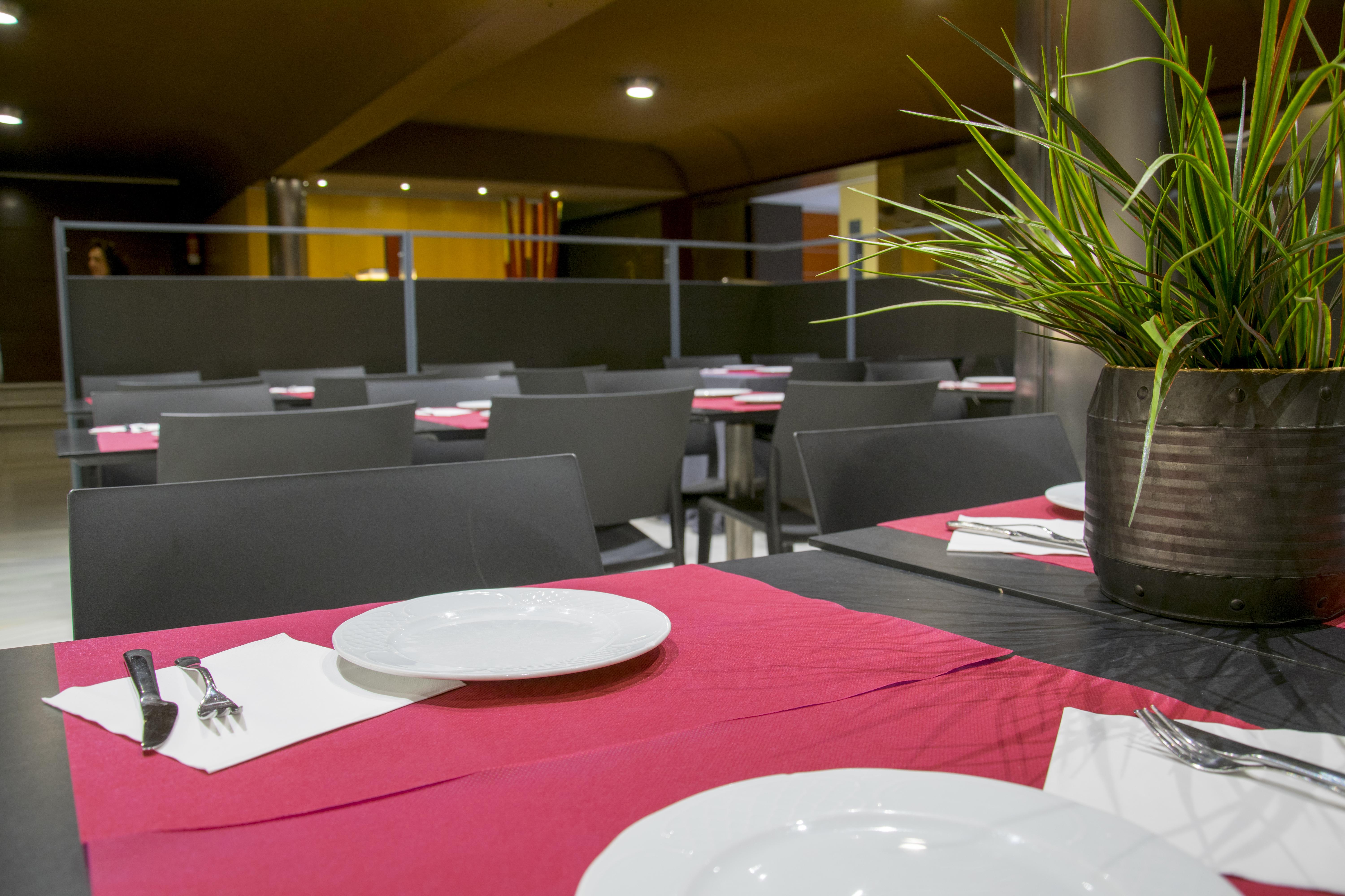 Hotel America Igualada Extérieur photo